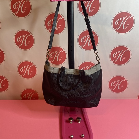 Cole Haan - Picture 4 of 7